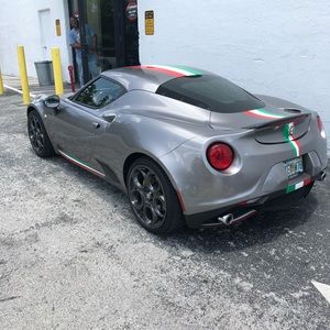 Meet your Posher, Corey